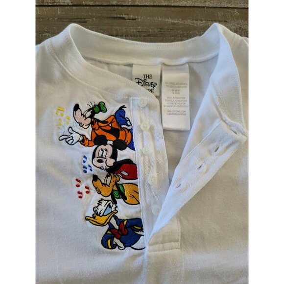 The Disney Store Mickey Mouse & Crew Men’s T-Shirt Size XXL White Goofy Pluto - Picture 3 of 6